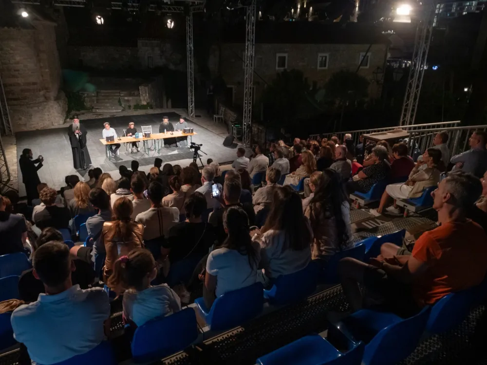 Istorijsko ogledalo u kome se ogledamo i mi danas