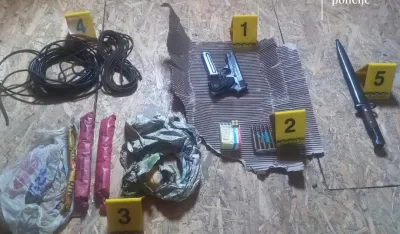 Pretresom u Beranama pronađeno preko 600 grama eksploziva, pi&scaron;tolj i municija