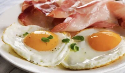 Kuvana jaja ili omlet? Doktorka otkrila koja opcija je zdravija