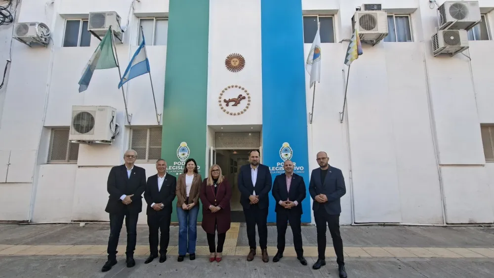 Crnogorski poslanici posjetili Provinciju Ćako i koloniju "La Montenegrina"