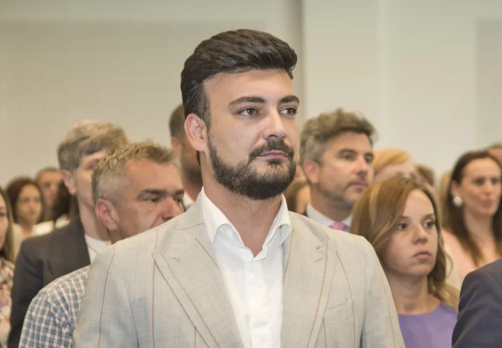 Zbog prijetećih mejlova Nikoli Jovanoviću formiran predmet protiv Nik&scaron;ićanina