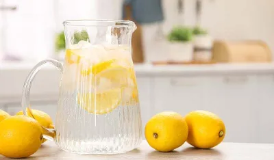 Pet napitaka koji pomažu u detoksikaciji jetre