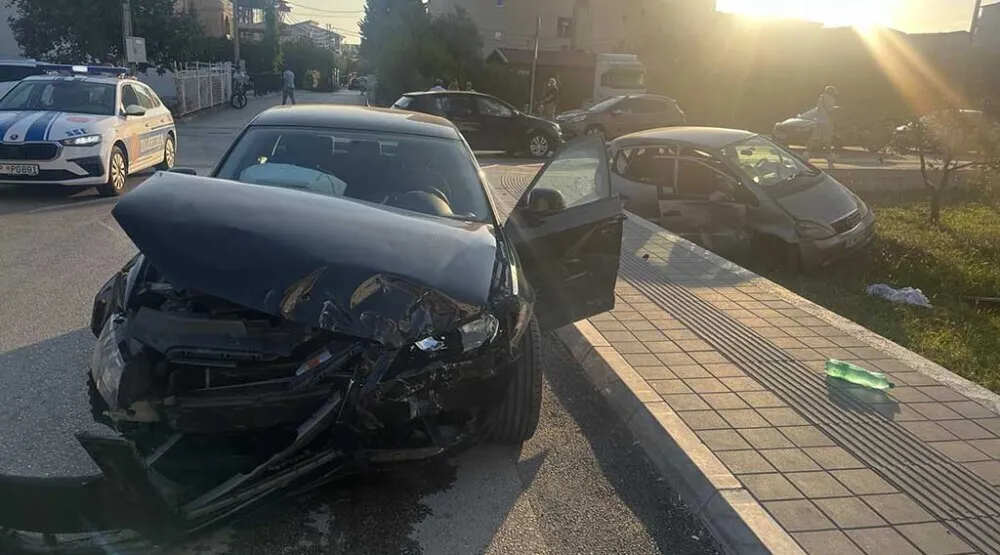 Saobraćajna nezgoda u &Scaron;u&scaron;nju, povrijeđena jedna osoba