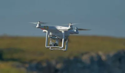 &Scaron;vedska: Dron bacio kesu sa farbom na rusku ambasadu