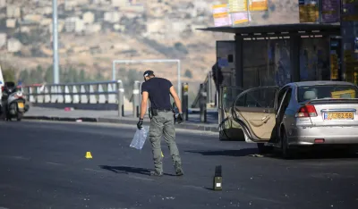 (VIDEO) Stravičan napad u Jerusalimu: U&scaron;li u autobus i počeli da pucaju u putnike