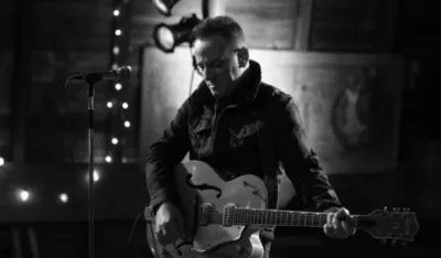 Brus Springstin konačno objavljuje kultne snimke "Electric Nebraska"