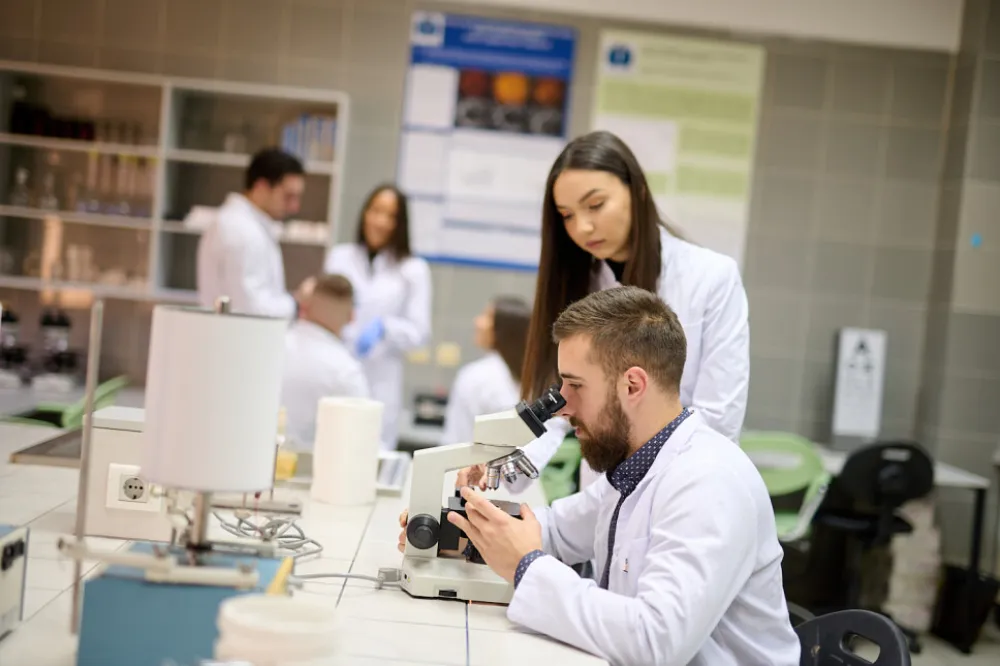 Psorijaza povezana s povećanim kardiovaskularnim rizikom &ndash; trigliceridi ključni faktor