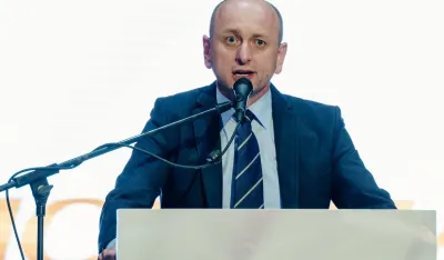 Knežević Milatoviću: Za&scaron;to niste napustili Maksimir jer su tribine odzvanjale usta&scaron;kim pokličom na ubistvo Srba?