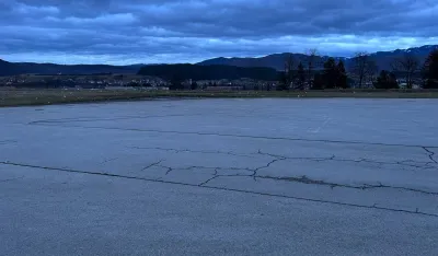 Avioni iz Berana i dalje lete samo u obećanjima