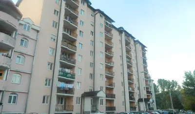 Optužbe o dodjeli kadrovskih stanova u Beranama i dalje u stanju mirovanja:&nbsp;Prijave 10 godina u tužila&scaron;tvu