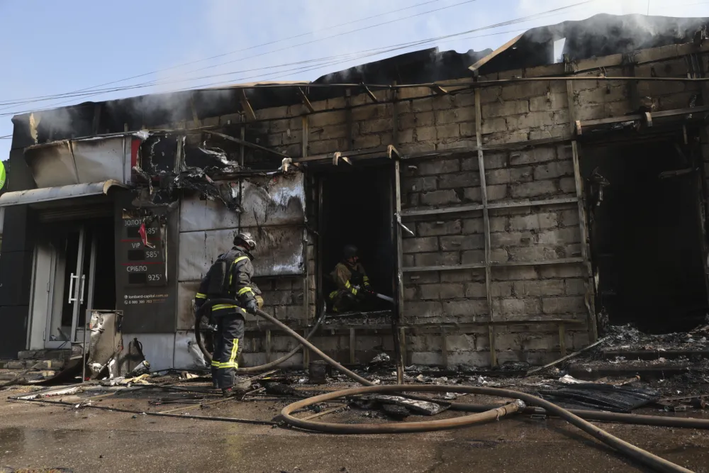 Najmanje dvije osobe poginule u ruskom raketnom napadu na Sumsku oblast