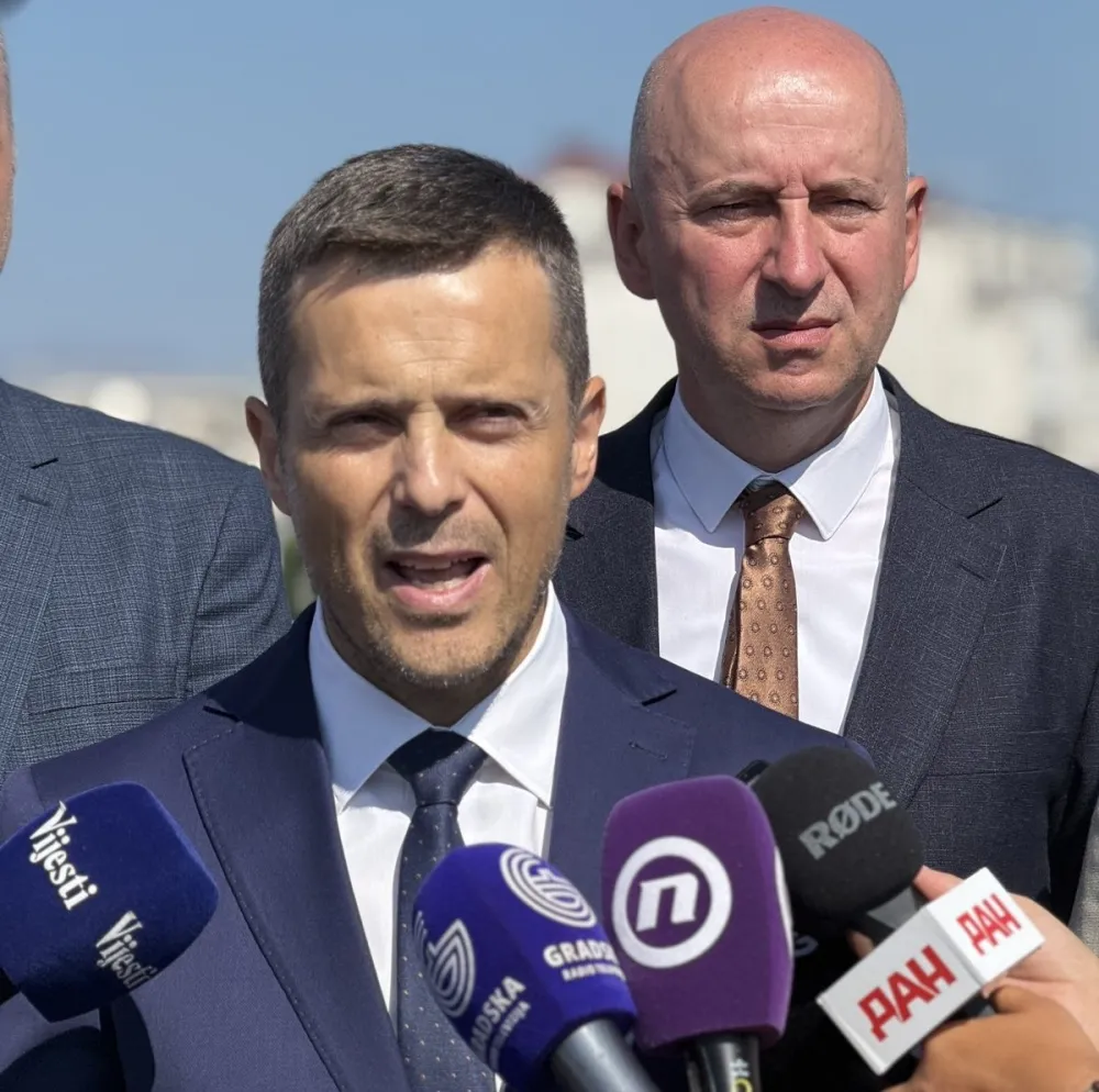 Mujović: Botun će mnoge izvesti na čistac