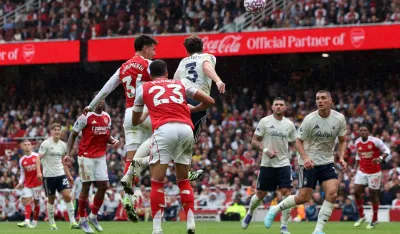 Ubjedljiv trijumf "tobdžija"