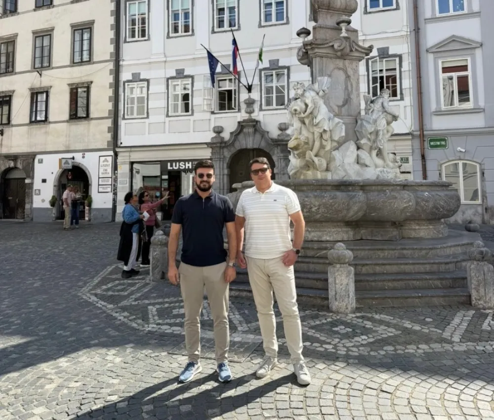 Odžić: Dosta svađa oko spomenika, okrenimo se budućnosti