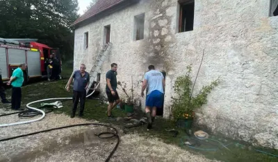 Požar na kući u selu Petnjica