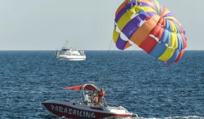 Parasejlingom u smrt