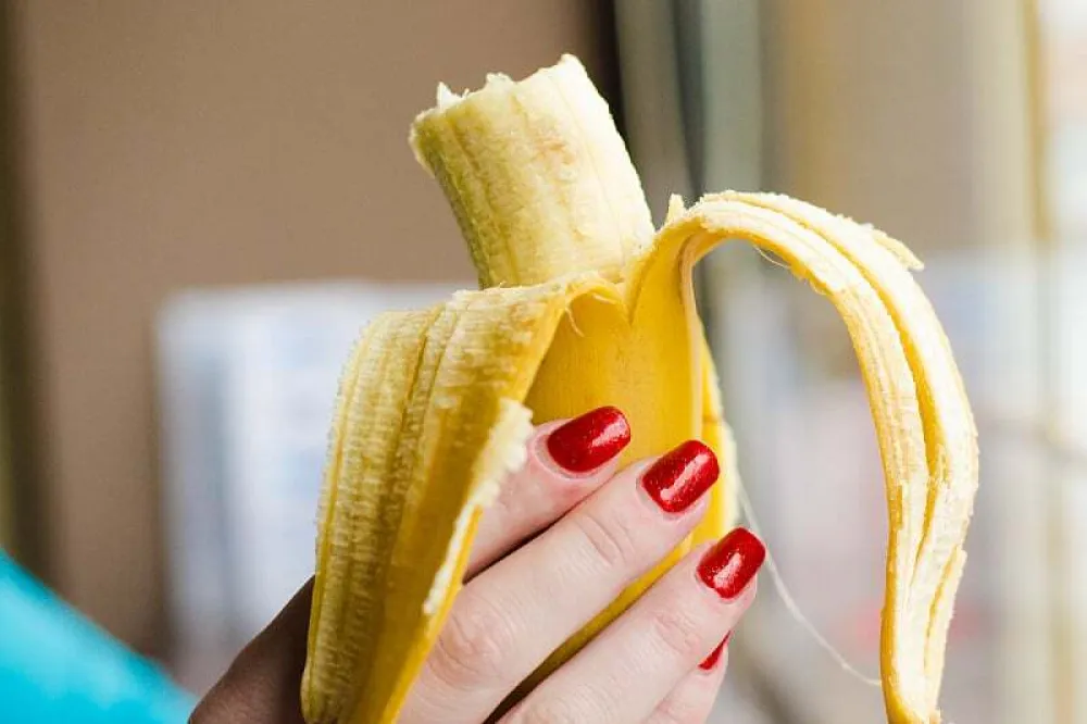 &Scaron;ta se tačno događa s va&scaron;im tijelom ako svaki dan jedete banane za doručak