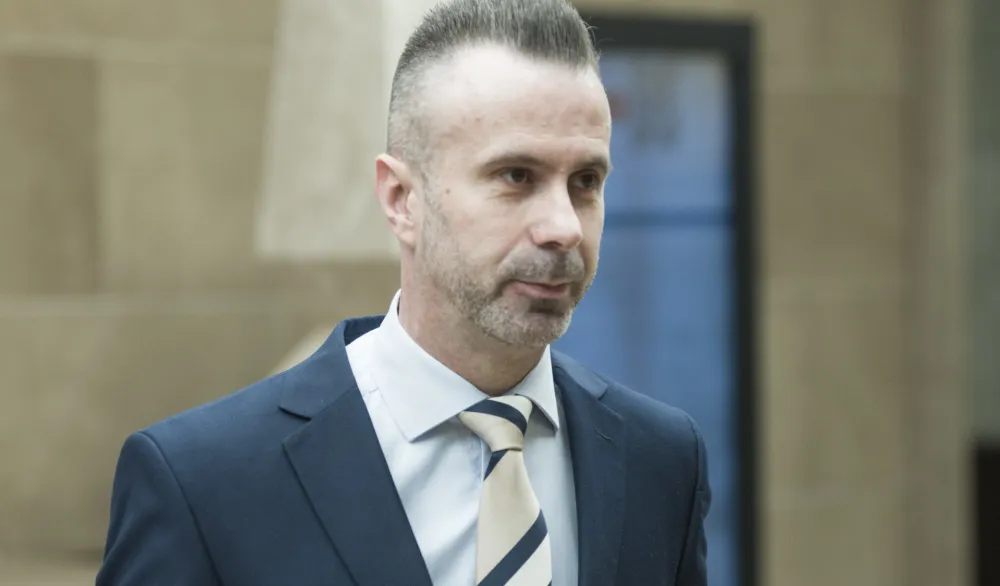 Bogdanović: Patolo&scaron;ke laži Radulovića, imao sam 28 desetki i jednu devetku, položio svaki ispit u roku&hellip;