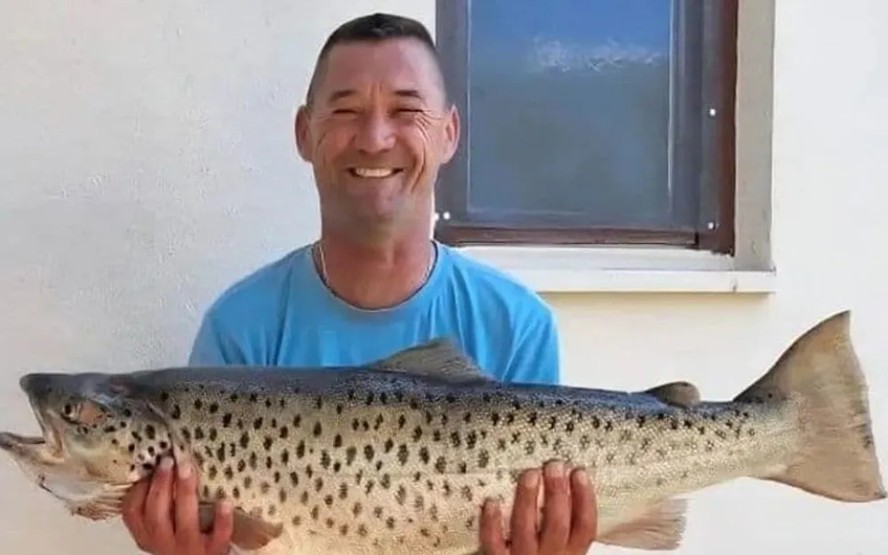 Pastrmka iz Pivskog jezera