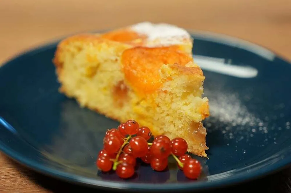 Donosimo recept za sočni kolač s kajsijama