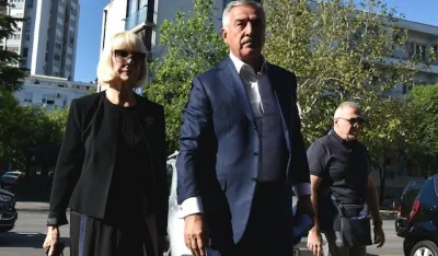 (VIDEO) Đukanović stigao u Osnovni sud