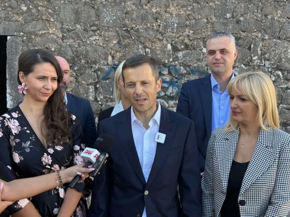 Sa&scaron;a Mujović, početak rekonstruikcije Jusovače