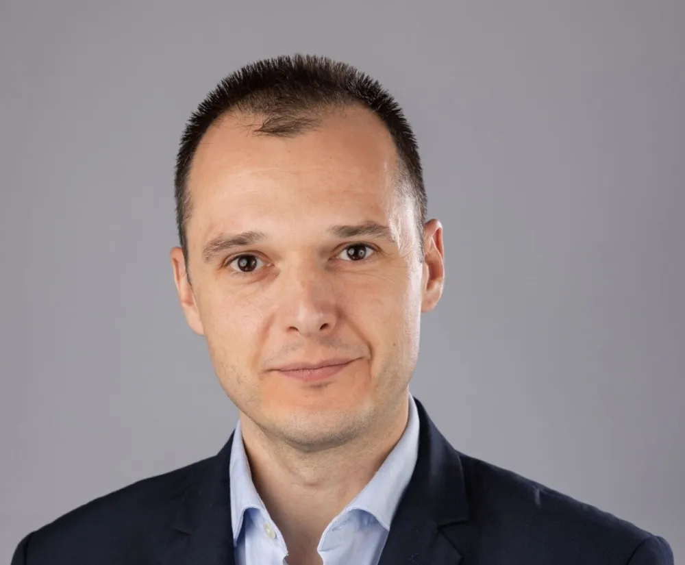 Krnić: Siva ekonomija se ne suzbija udarom na male, već kontrolom krupnih igrača