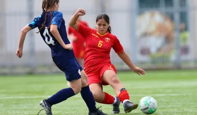 Ubjedljiv poraz pionirki