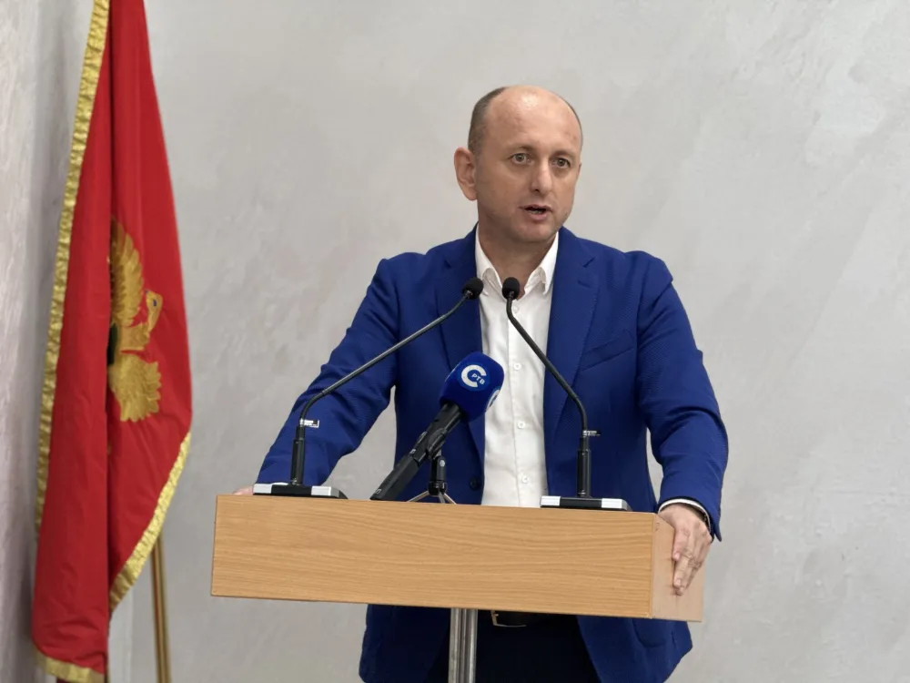 Sokol o Milanu Kneževiću: Nadam se da će biti pravne države da se pokaže lokalnim &scaron;erifima gdje im je mjesto