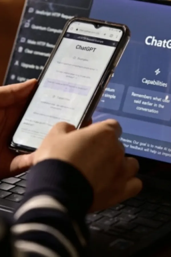 OpenAI planira sopstvene AI uređaje pokretane ChatGPT-om