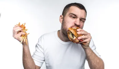 Nesvakida&scaron;nji napad u Berlinu: Gost izgrizao vlasnika restorana