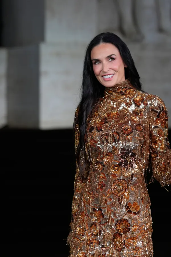 Demi Mur odu&scaron;evila na Nedjelji mode u Milanu