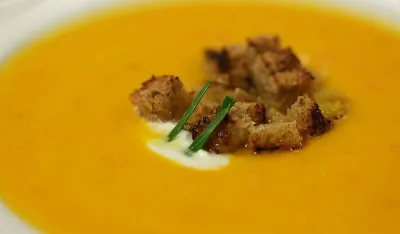 Napravite ukusnu krem juhu od &scaron;argarepe s đumbirom