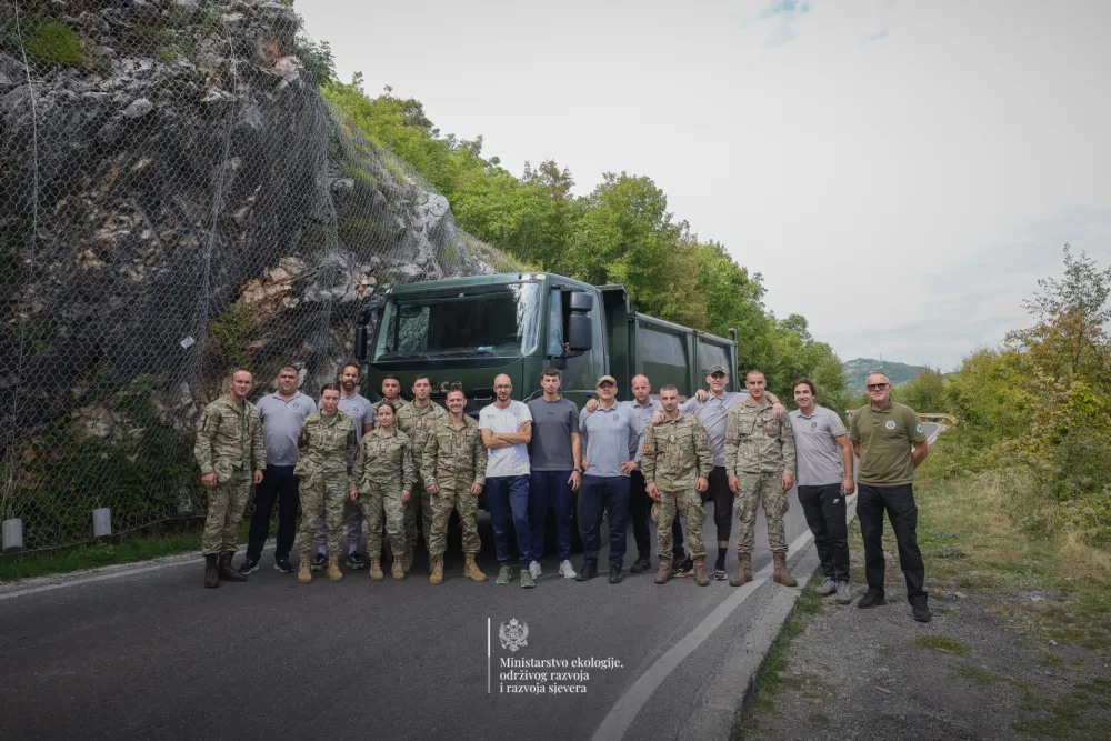 Realizovana akcija či&scaron;ćenja na vi&scaron;e lokacija u Nacionalnom parku Lovćen povodom Dana ekolo&scaron;ke države