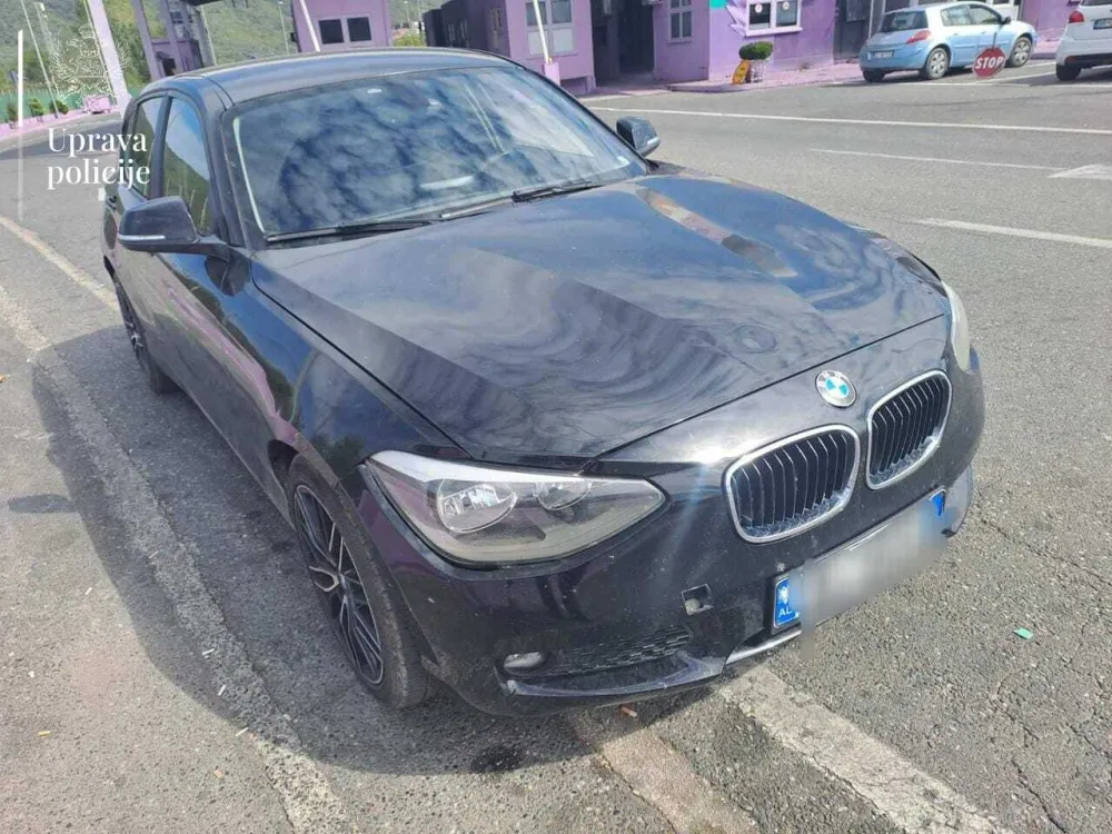 Granična policija oduzela vozilo sa međuunarodne potjernice