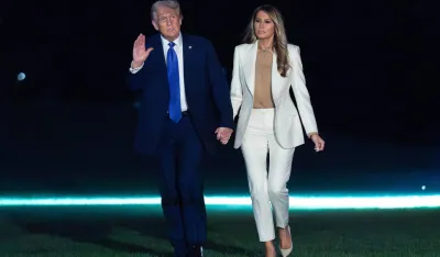 Čitač sa usana otkrio o čemu su raspravljali Melanija i Tramp: "Pogledaj me, Donalde"