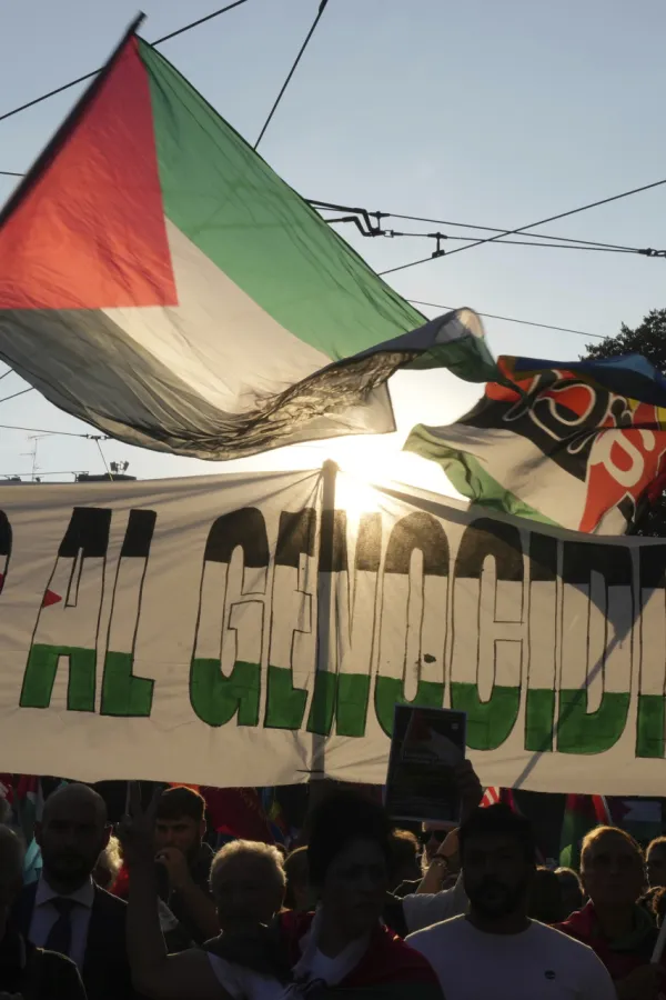 Desetak propalestinskih demonstranata povrijeđeno u sukobu s policijom u Torinu