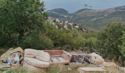 (VIDEO) Smeće "krasi" vidikovce iznad Petrovca