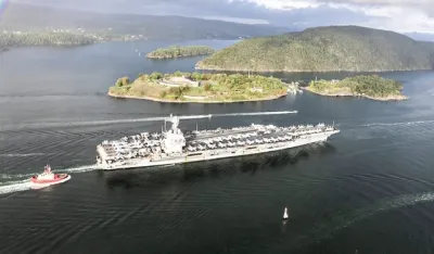 NATO objavio: Najveći nosač aviona u norve&scaron;kim vodama