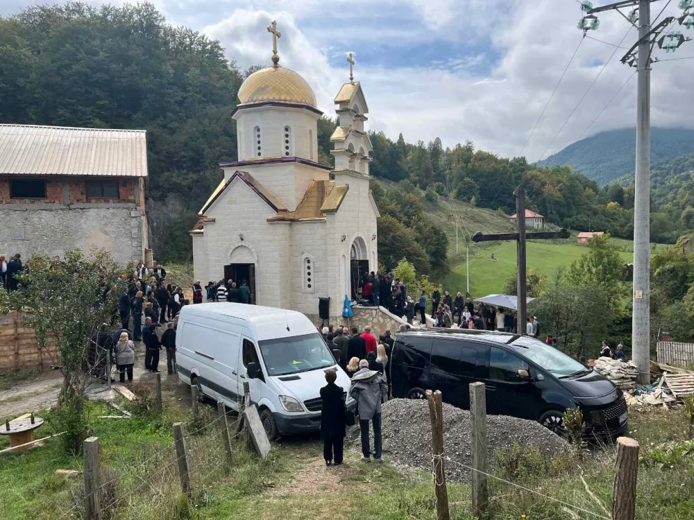 Osve&scaron;tan novosagrađeni hram Svetih Sergeja i Vakha kod Andrijevice: Crkva podignuta kao pečat bratske ljubavi