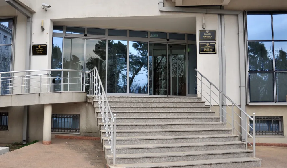 Amplitudo edukativni centar privremeno ostao bez dozvole za rad