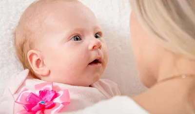 Kada bebe počinju prepoznavati va&scaron;e lice