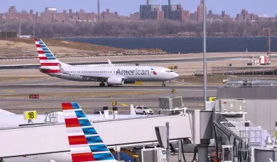 Slijepi putnik pronađen mrtav u podvozju američkog aviona