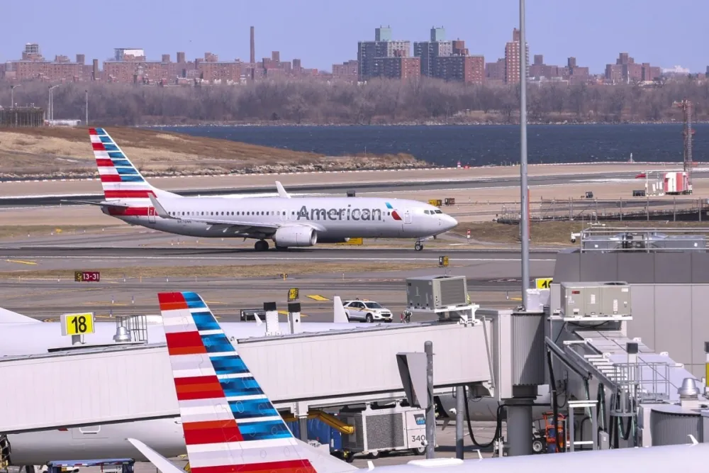 Slijepi putnik pronađen mrtav u podvozju američkog aviona