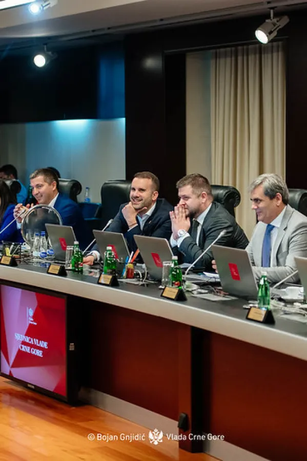 Generalni sekretarijat Vlade za mjesec spiskao preko pola miliona