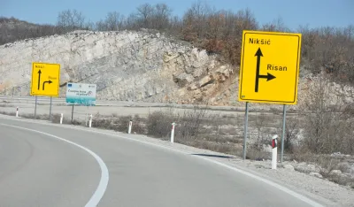 Dvoje povrijeđenih u udesu na Vilusima