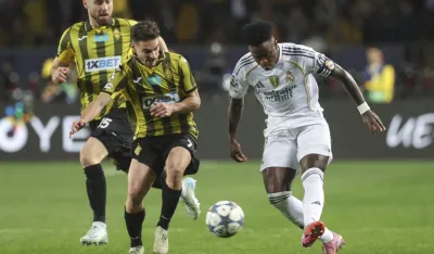 Sa meča Kairat. Real