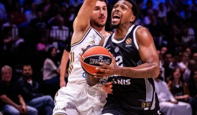 Sa meča Dubai - Partizan