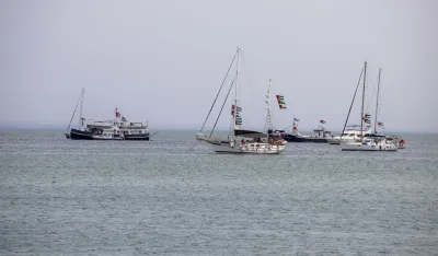 (VIDEO) Izrael presreo humanitarnu flotilu za Gazu:&nbsp;Uprkos blokadi 30 brodova nastavlja misiju