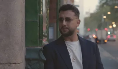 Denial Ahmetović objavio novu emotivnu baladu